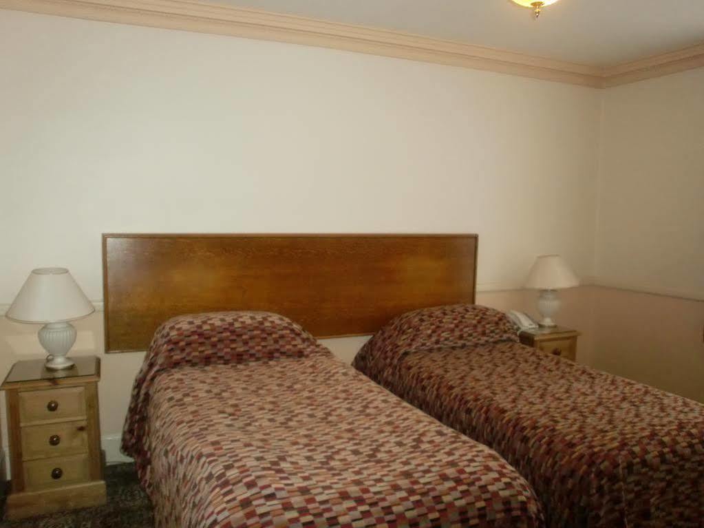 רמסגייט The Royal Oak Hotel מראה חיצוני תמונה